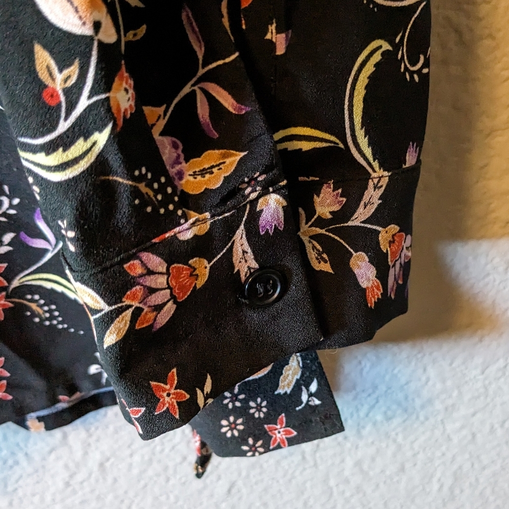 Just Fab Floral Long Sleeve Bouse Bow Tie Neck Sz. Large - Picture 6 of 8